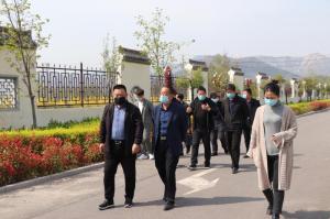 山西榆社縣委黨校、黎城縣委黨校蒞臨太行山干部學(xué)院參觀考察